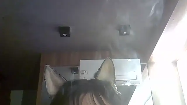 Snapshot of Skinny-Kitten chatting on 05-11-26, 05:43 Skinny-Kitten online show from 05-11-26, 05:43