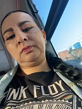 Abril Luv online show from 02-09-26, 12:09