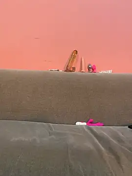 Snapshot of Femcrossy chatting on 01-11-26, 09:14 Femcrossy online show from 01-11-26, 09:14