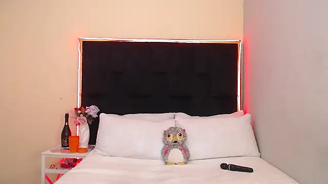 CancerGodessX online show from 01-29-25, 06:01