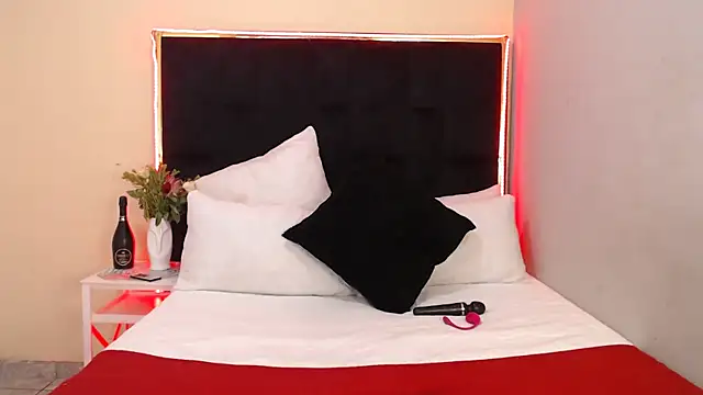 CancerGodessX online show from 02-15-25, 03:17