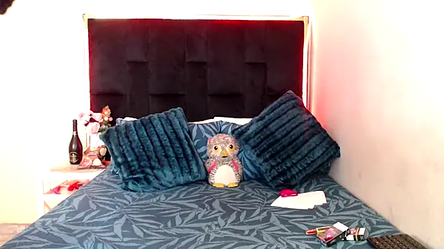 CancerGodessX online show from 10-05-25, 05:39