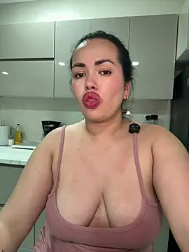 andra rose online show from 05-06-26, 01:47