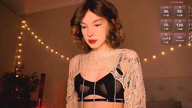 Snapshot of morphesoull chatting on 10-17-25, 02:30 morphesoull online show from 10-17-25, 02:30