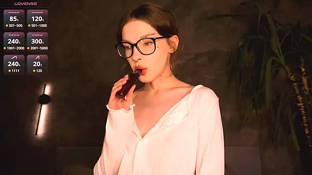 Snapshot of morphesoull chatting on 11-15-25, 03:19 morphesoull online show from 11-15-25, 03:19