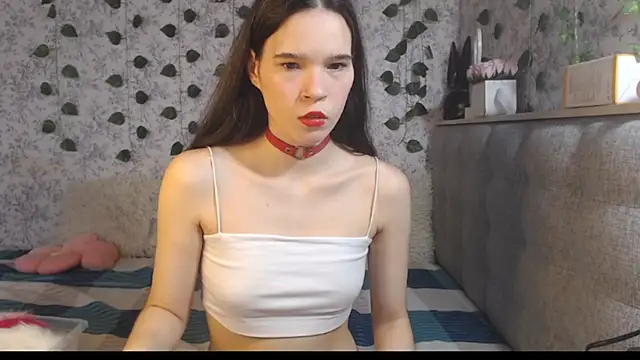 Nicole-Petite online show from 11-27-25, 08:49
