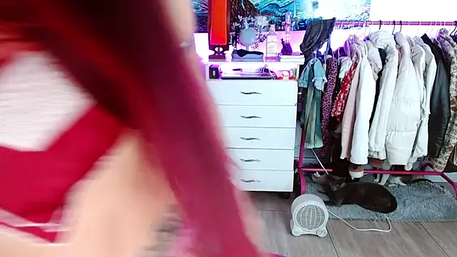 alisseallie online show from 10-12-25, 01:10