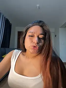 LuceroRm online show from 09-12-25, 05:40