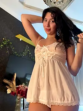 Tasty Nora online show from 09-25-25, 06:39