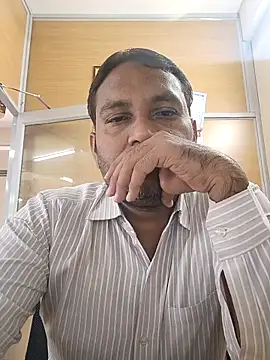 Snapshot of adicma123 chatting on 09-10-25, 03:39 adicma123 online show from 09-10-25, 03:39
