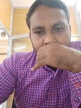 Snapshot of adicma123 chatting on 09-17-25, 08:27 adicma123 online show from 09-17-25, 08:27