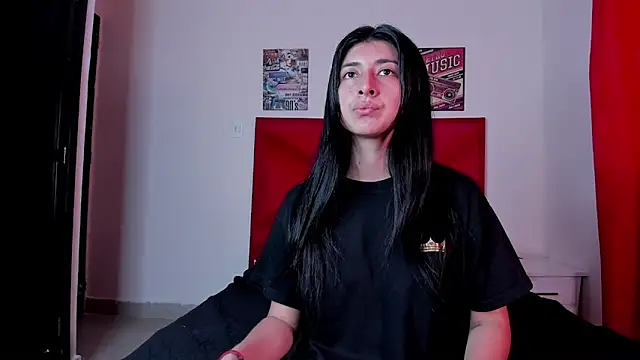 EmmaWilliamss online show from 01-15-25, 03:07