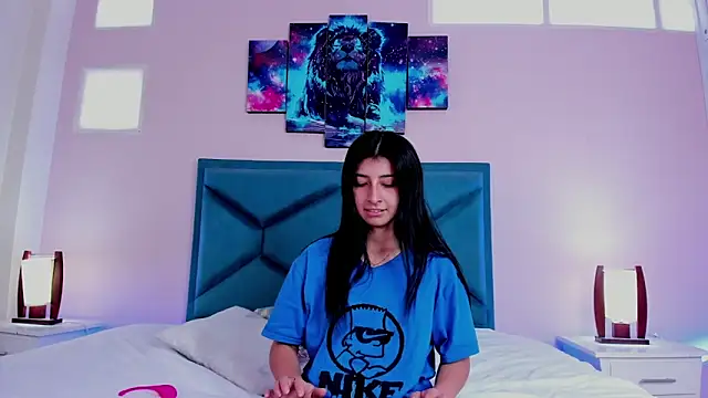 EmmaWilliamss online show from 02-01-25, 04:44