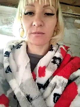 Snapshot of ulika1989 chatting on 10-11-25, 06:45 ulika1989 online show from 10-11-25, 06:45