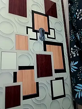 ANGE-MOU online show from 03-31-26, 03:52