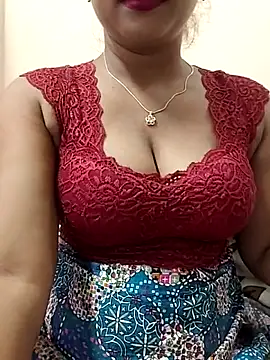 Snapshot of ANGE-MOU chatting on 05-16-26, 03:47 ANGE-MOU online show from 05-16-26, 03:47