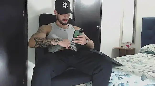 danielconor 26 online show from 12-20-24, 12:19