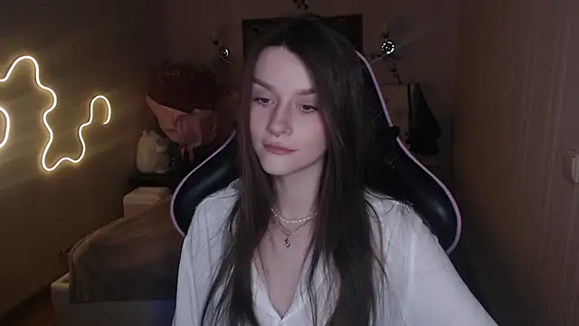 Snapshot of jeann_elsaa chatting on 12-07-24, 11:23 jeann elsaa online show from 12-07-24, 11:23