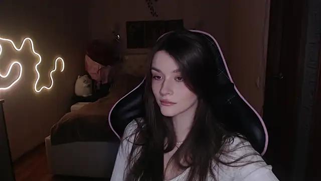 Snapshot of jeann_elsaa chatting on 01-11-25, 04:06 jeann elsaa online show from 01-11-25, 04:06