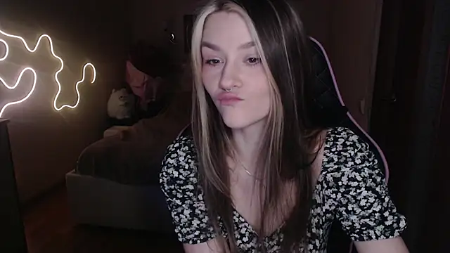 Snapshot of jeann_elsaa chatting on 02-01-25, 03:52 jeann elsaa online show from 02-01-25, 03:52