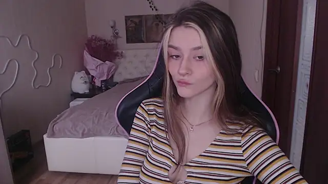 Snapshot of jeann_elsaa chatting on 03-01-25, 07:08 jeann elsaa online show from 03-01-25, 07:08