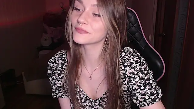 Snapshot of jeann_elsaa chatting on 09-18-25, 03:03 jeann elsaa online show from 09-18-25, 03:03