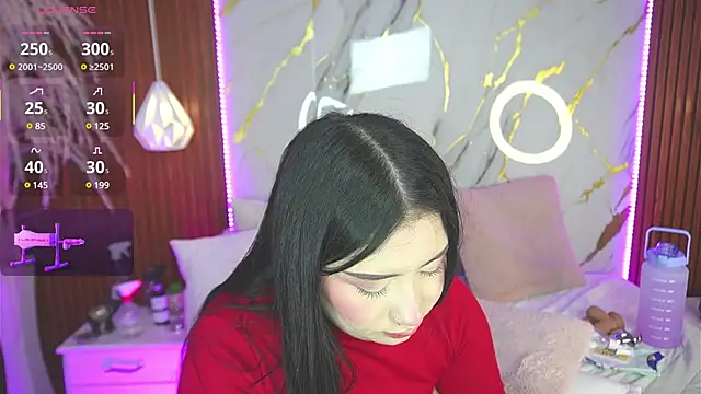 haylie  online show from 02-14-25, 07:17