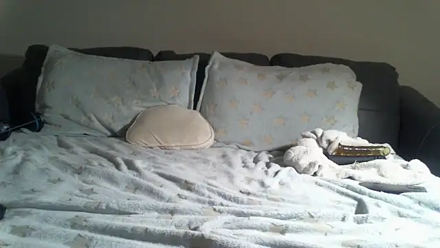 Snapshot of lofibunni chatting on 03-01-25, 08:02 lofibunni online show from 03-01-25, 08:02