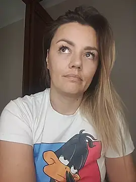 KrissSexi online show from 11-05-25, 06:30