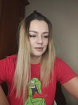 KrissSexi online show from 12-20-25, 01:23