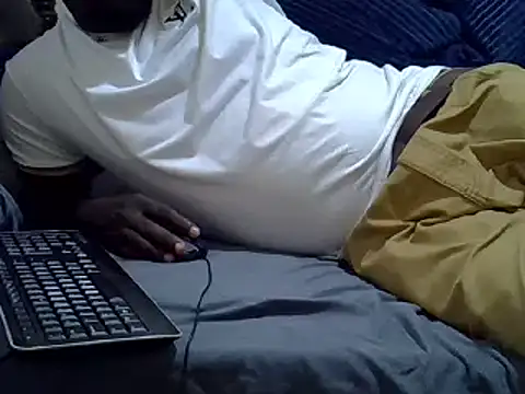 Leebwoy20 online show from 12-24-24, 05:16