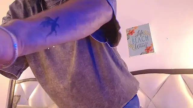 Snapshot of AlbertBernal69 chatting on 11-15-25, 10:59 AlbertBernal69 online show from 11-15-25, 10:59