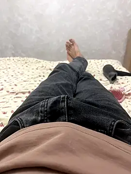 mihaixxx1 online show from 10-22-25, 03:12