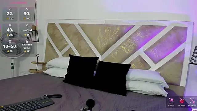 ZiaCalifa online show from 04-27-26, 11:08