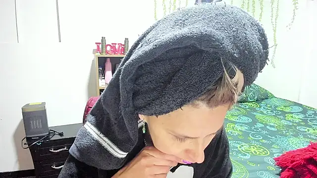 lauren ashlee online show from 02-06-26, 01:58