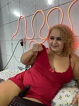 Snapshot of MinaBoss chatting on 02-06-25, 12:54 MinaBoss online show from 02-06-25, 12:54