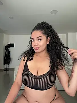 Mariecurl online show from 03-07-26, 06:05