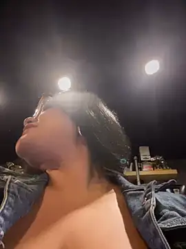 Insane Issa online show from 01-09-25, 08:33