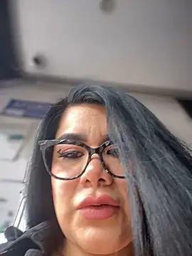 Insane Issa online show from 01-25-25, 07:28