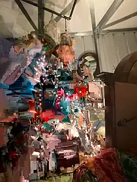 Snapshot of SummerBlueMoon chatting on 10-21-25, 02:56 SummerBlueMoon online show from 10-21-25, 02:56