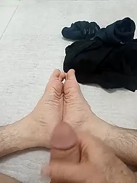 Hardapple01 online show from 12-01-24, 07:58