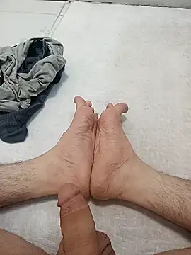 Hardapple01 online show from 03-15-25, 10:22