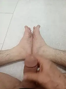 Hardapple01 online show from 03-17-25, 09:13