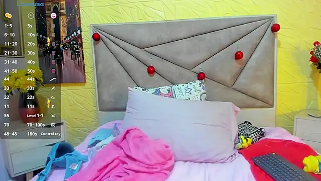 Snapshot of Esmeralda_oikos chatting on 02-07-25, 02:40 Esmeralda oikos online show from 02-07-25, 02:40