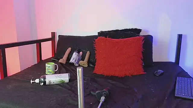 MishaKinki online show from 01-21-25, 01:18