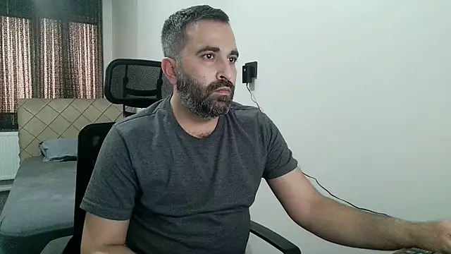 tgltplsr online show from 01-09-26, 06:49