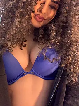 Snapshot of Lady_ken chatting on 01-13-25, 06:05 Lady ken online show from 01-13-25, 06:05