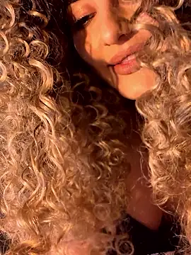 Snapshot of Lady_ken chatting on 09-23-25, 06:00 Lady ken online show from 09-23-25, 06:00