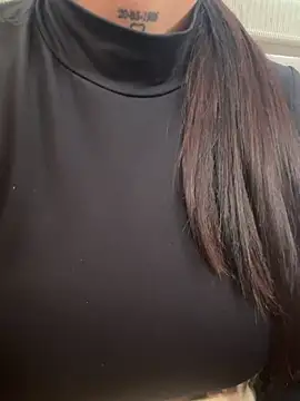 LunaBaker-1 online show from 11-09-25, 06:28