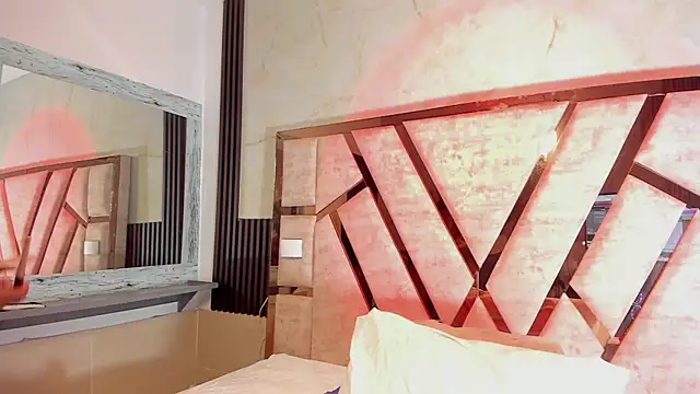 Athenea Mills online show from 11-27-25, 06:43